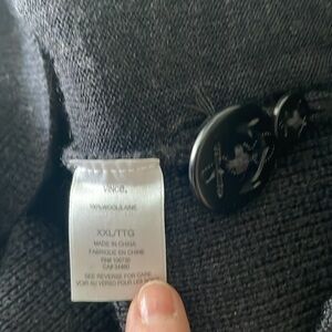 Men’s Vince jacket/ sweater
